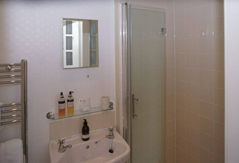 스탠다드 룸, Cawdor House B&b