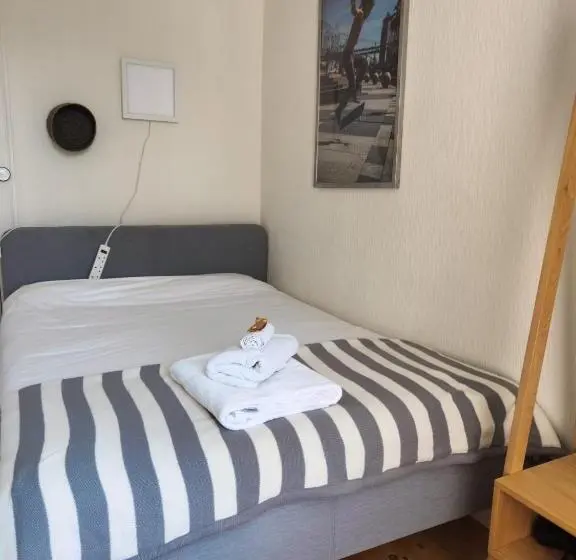 Standard Yhden Hengen Huone, Cawdor House B&b