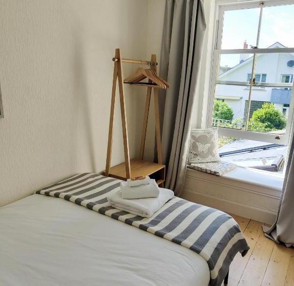 스탠다드 싱글 룸, Cawdor House B&b