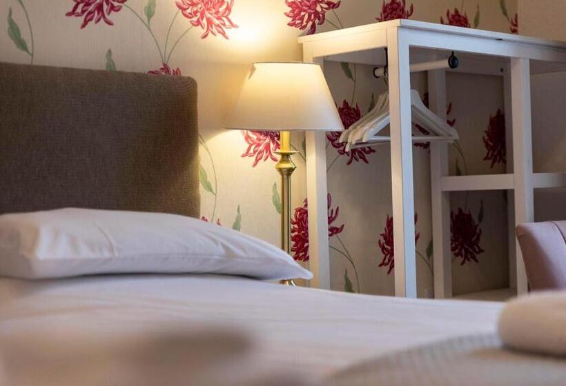 이코노미 룸, Cawdor House B&b