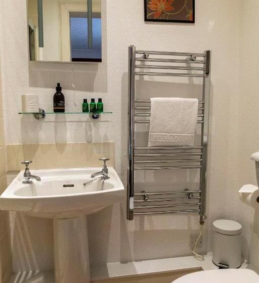 디럭스 룸, Cawdor House B&b