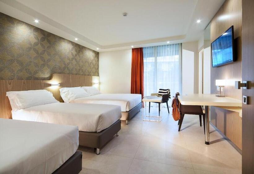 اتاق لوکس, Aria