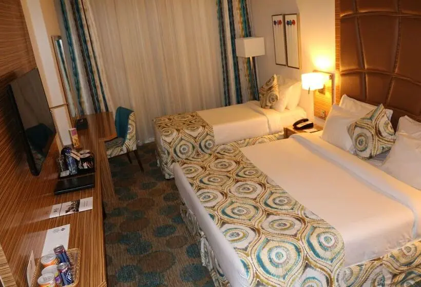 Perhehuone, Best Western Plus Pearl Creek