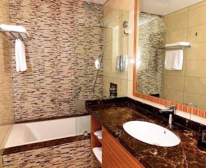 Sviitti, Best Western Plus Pearl Creek