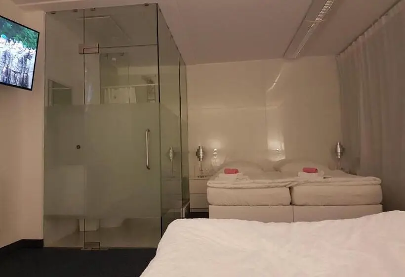 Perhehuone, Business Hotel Wiesbaden Prime