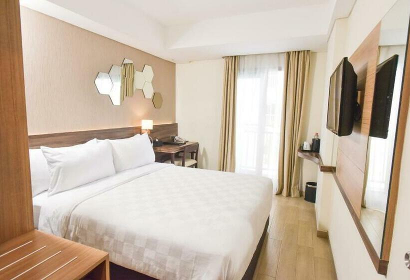 スーペリアールーム, Golden Tulip Essential Tangerang