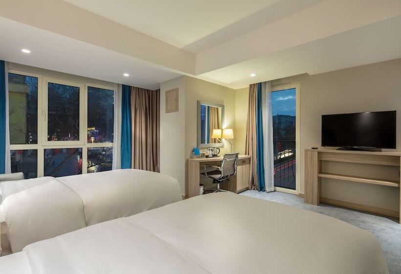 标准间带阳台, Hampton By Hilton Kahramanmaras