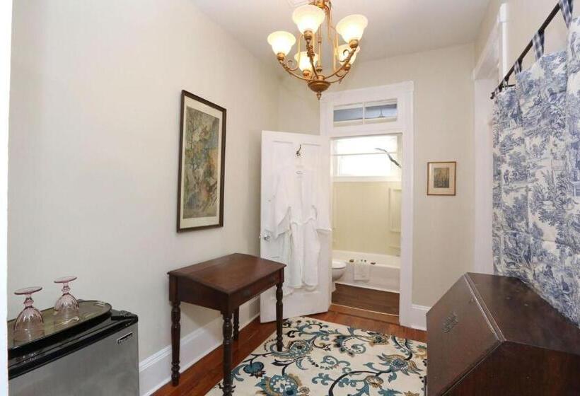 스탠다드 룸 킹사이즈 침대, Historic Sevilla House