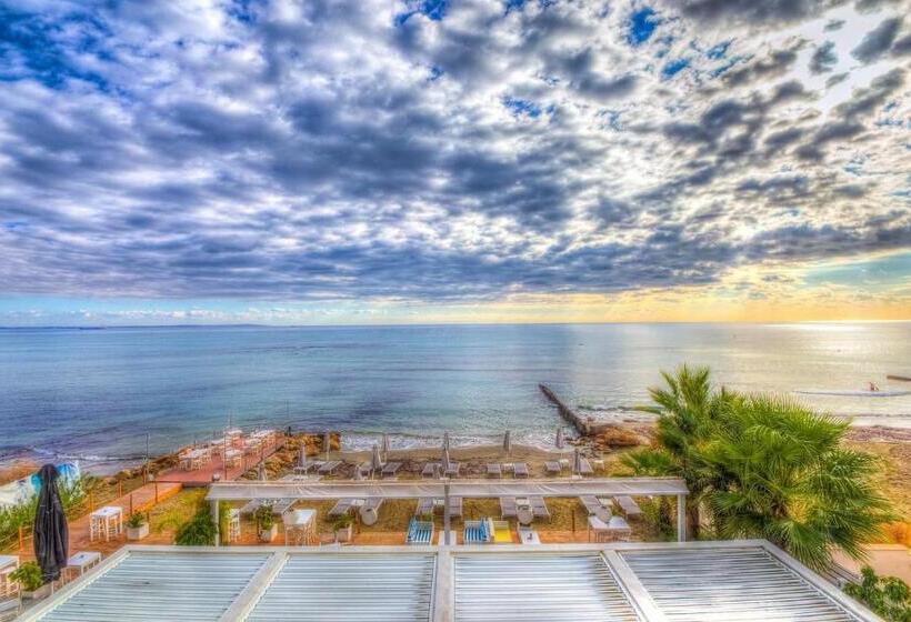 Deluxe Room View Sea with Balcony