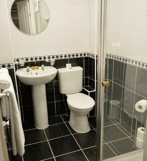 غرفة قياسية مطلّة علي البحر, Lauriston & Lawton Court