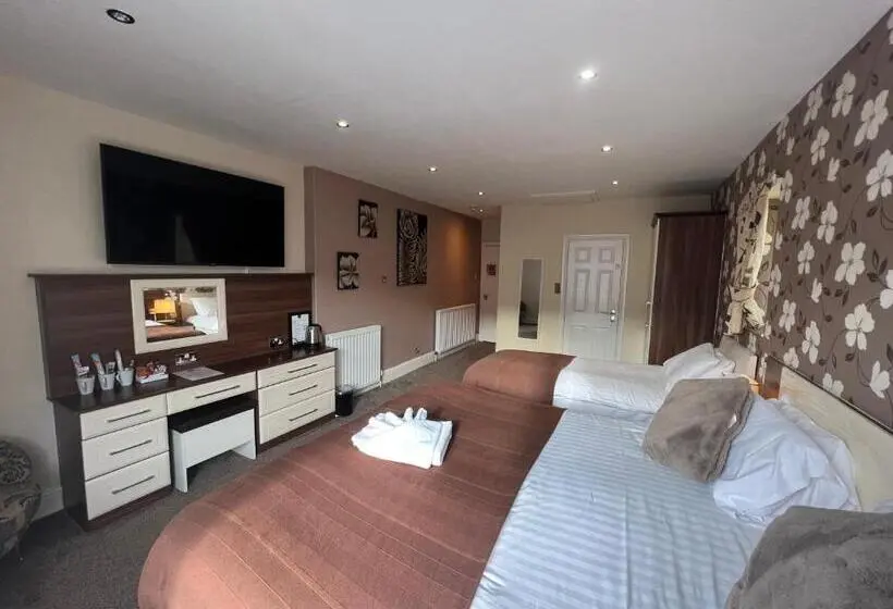 اتاق استاندارد سه نفره, Lauriston & Lawton Court