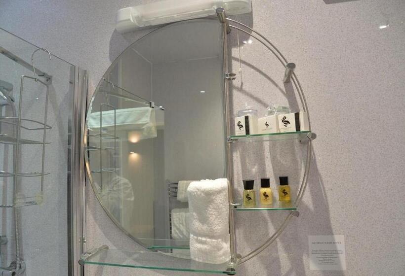 غرفة قياسية مطلّة علي البحر, Lauriston & Lawton Court