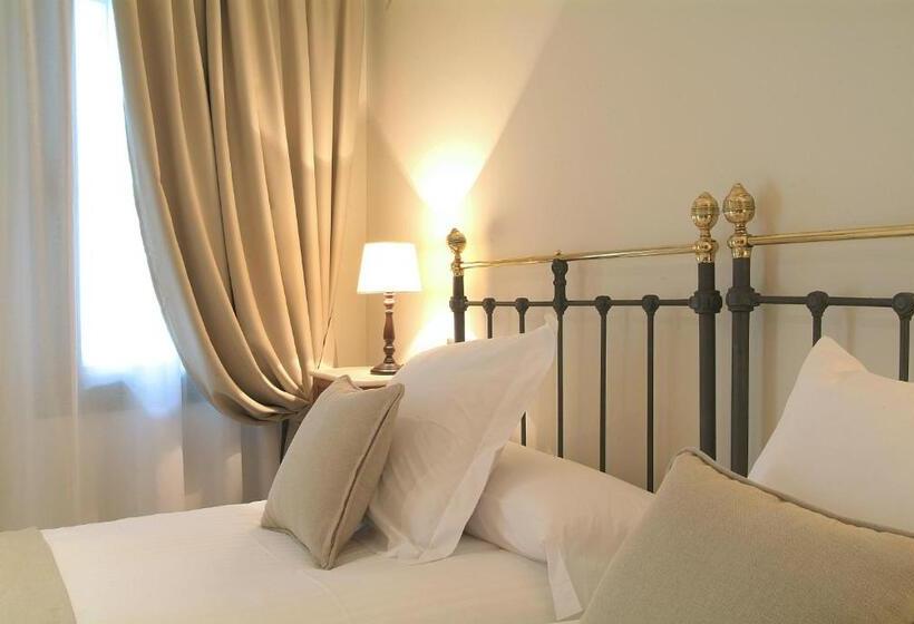 标准间, Le Petit Boutique