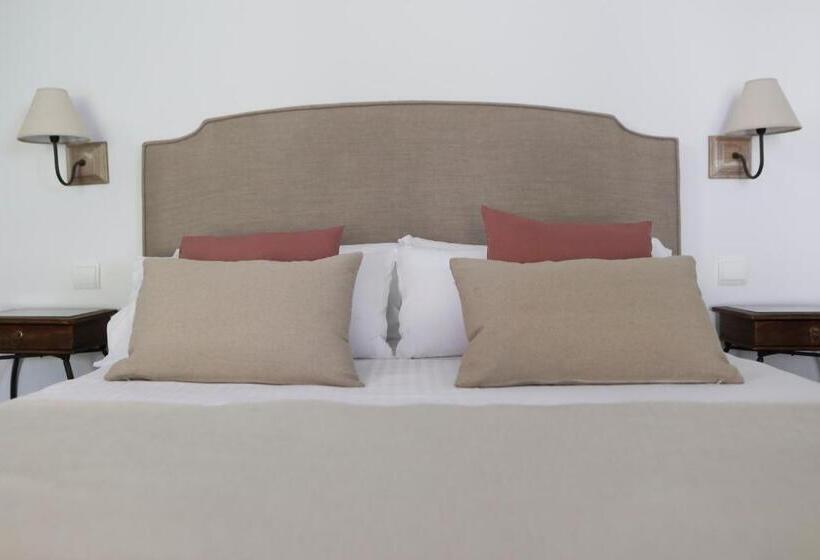 带花园景观的标准工作室, Le Petit Boutique