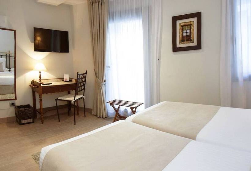 חדר בסיסי, Le Petit Boutique