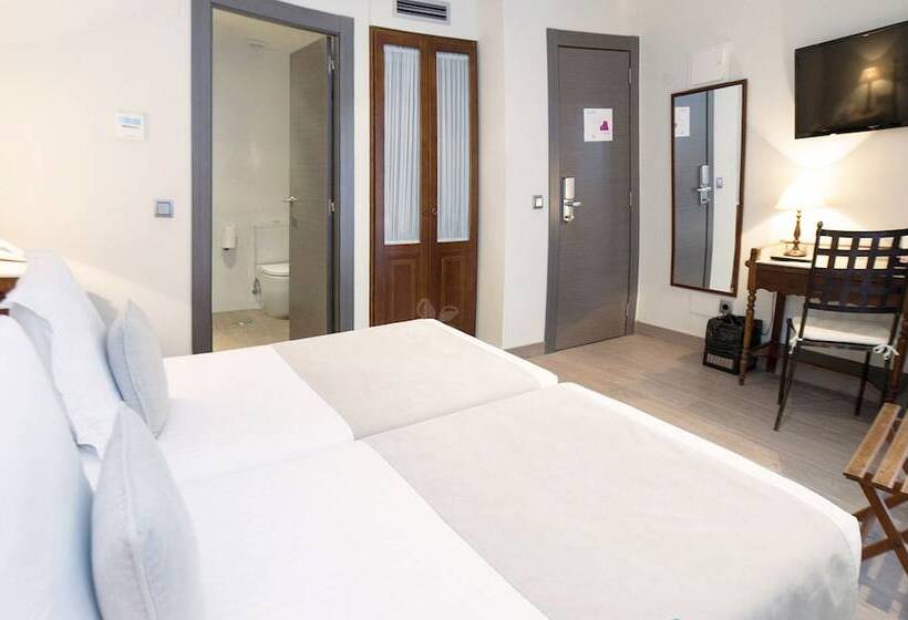 חדר בסיסי, Le Petit Boutique