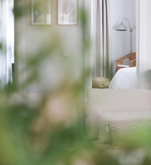 דירת חדר סופריור, Le Petit Boutique