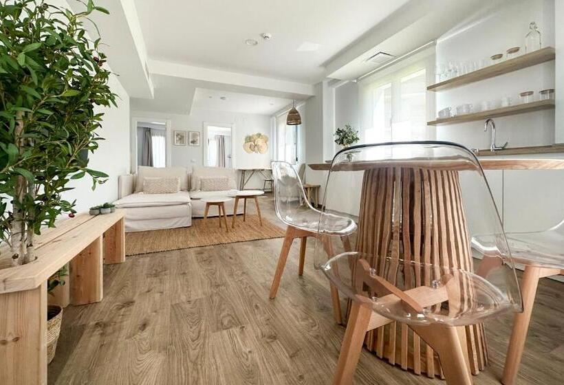 דירת חדר סופריור, Le Petit Boutique