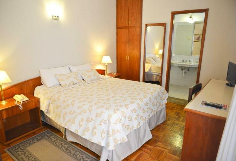 StandaardKamer, Los Cedros