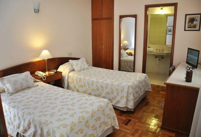 StandaardKamer, Los Cedros