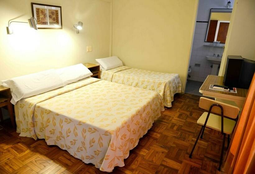 Economy Kamer, Los Cedros