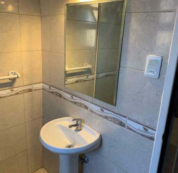 غرفة قياسية, Lujan