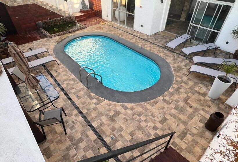 غرفة إقتصادية ثلاثية, Lujan