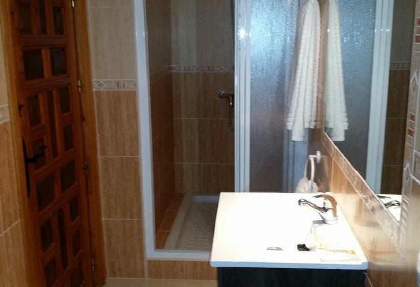 Номер Стандарт, Mesón El Número Uno