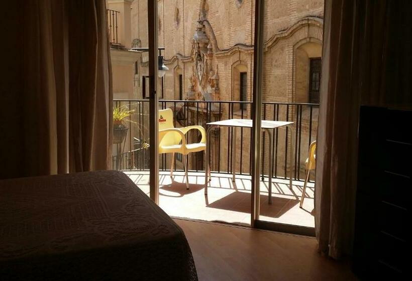 スタンダードルーム, Mesón El Número Uno