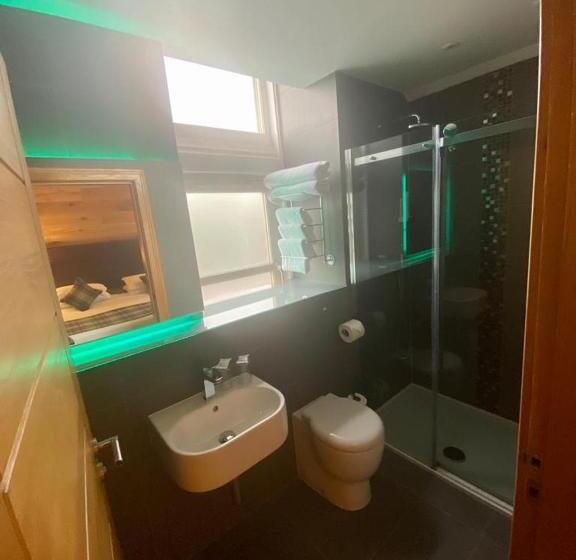 Номер Deluxe, Ravelston House