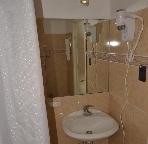 חדר סופריור לשלושה עם נוף לים, Rex Piriapolis