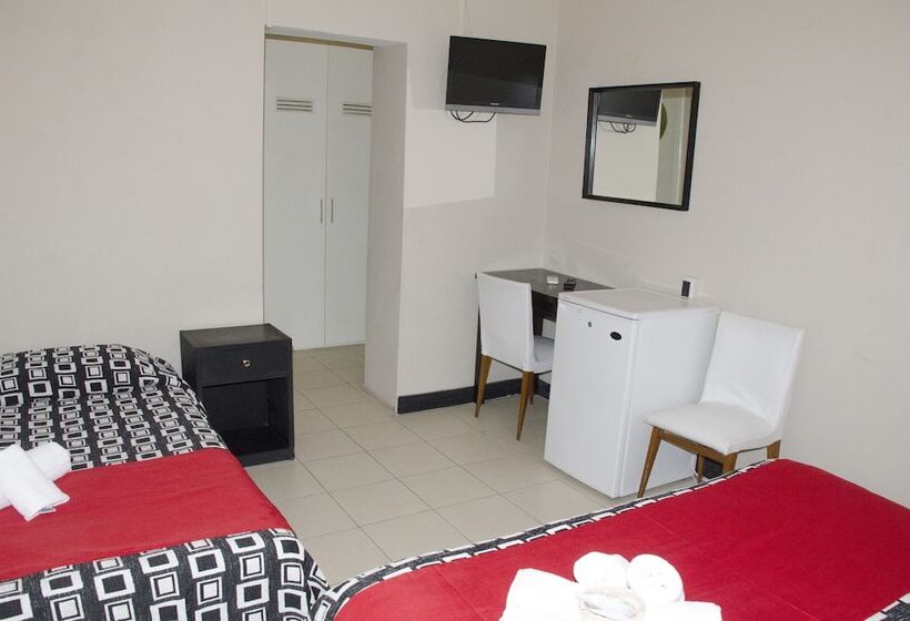 اتاق استاندارد سه نفره, Rex Piriapolis