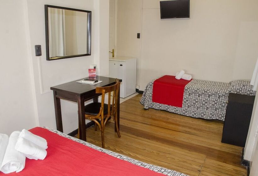 חדר סטנדרט לשלושה, Rex Piriapolis