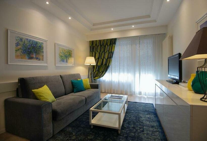 Апартаменты Комфорт 1 Спальня, Residence Lungomare   Charming Apartments