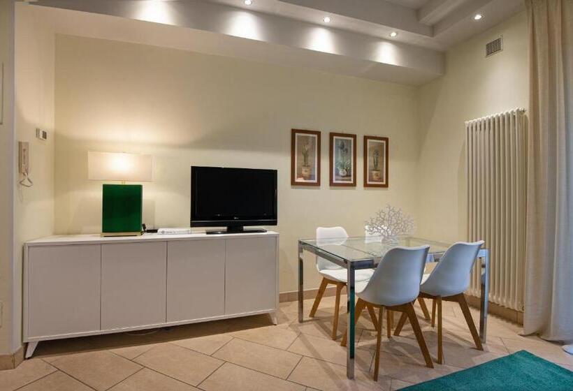 2ベッドルームのエクゼクティブアパートメント, Residence Lungomare Charming Apartments