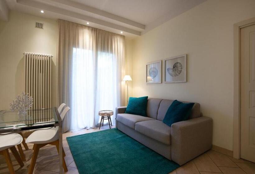 2ベッドルームのエクゼクティブアパートメント, Residence Lungomare Charming Apartments