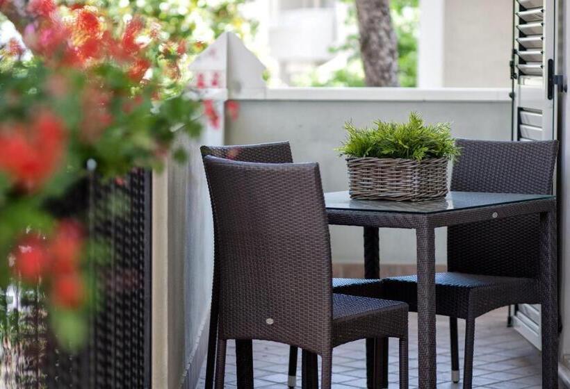 1ルームプレステージアパートメント, Residence Lungomare Charming Apartments