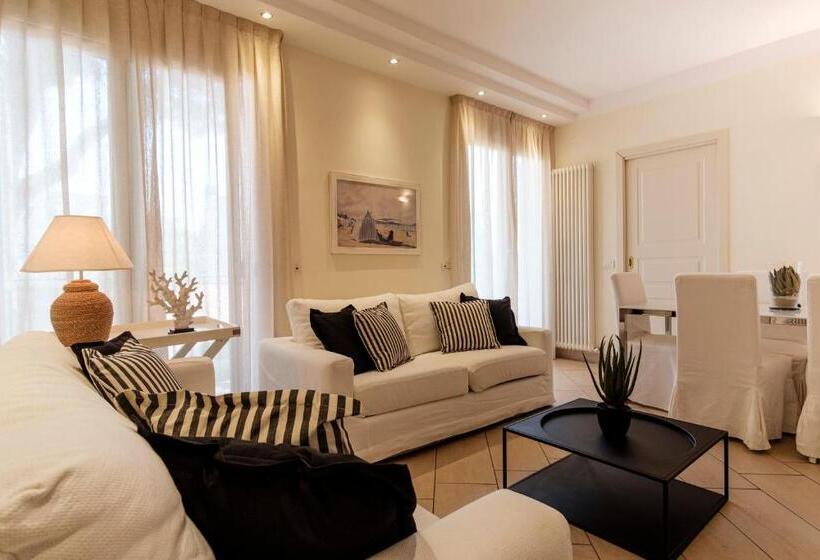 1ルームプレステージアパートメント, Residence Lungomare Charming Apartments