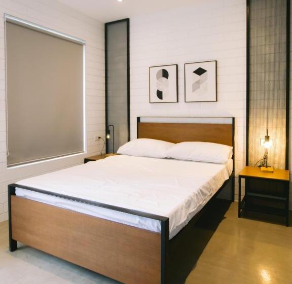 Номер Superior, 10 Oxford Residences