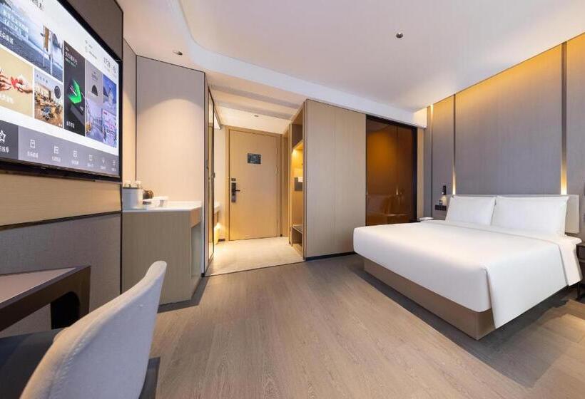 Номер Superior, Atour Hotel Zhongshan Nantou Haiya Colorful City