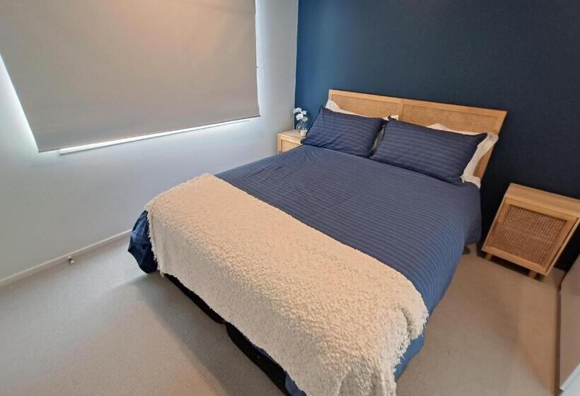 샬레, Omanu Cottage