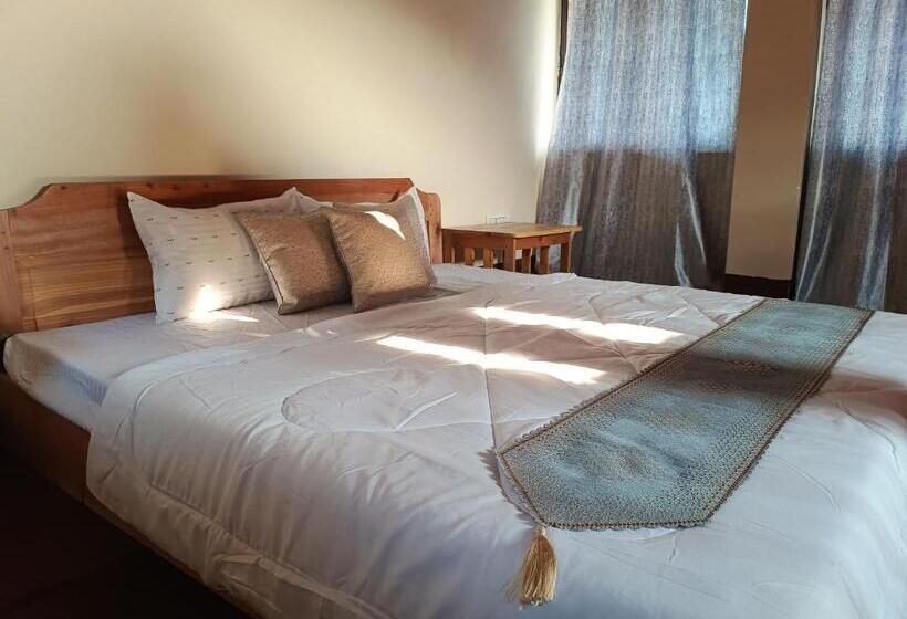 스탠다드 룸 산 전망, Serendipity By The Mountains