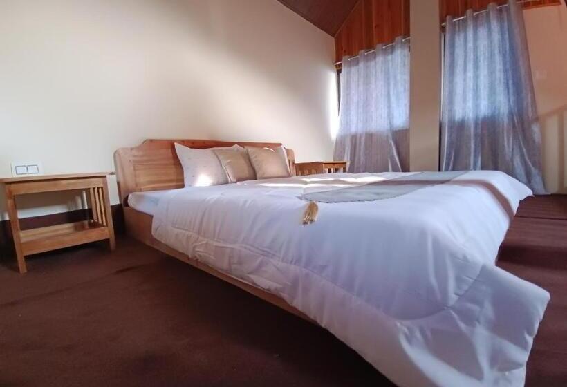 マウンテンビュースイート, Serendipity By The Mountains