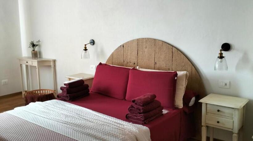ガーデンビュースタンダードルーム, Bed & Breakfast Barbera E Tulipani