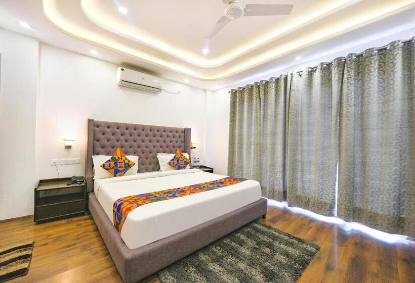 Номер Deluxe, Fabhotel The Weekend Vibes