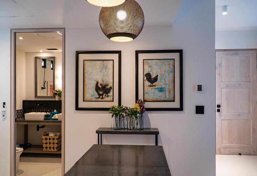 침실 2개 아파트, Flamboyan Hotel & Residences