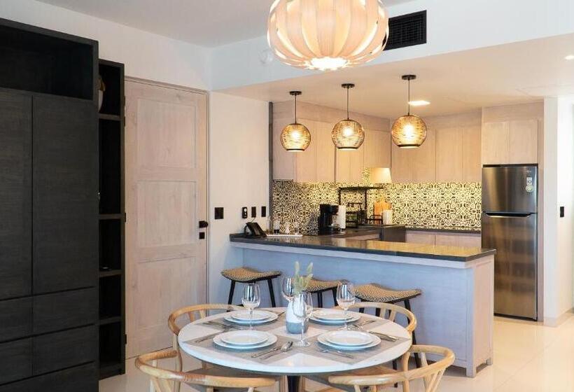 스탠다드 룸, Flamboyan Hotel & Residences