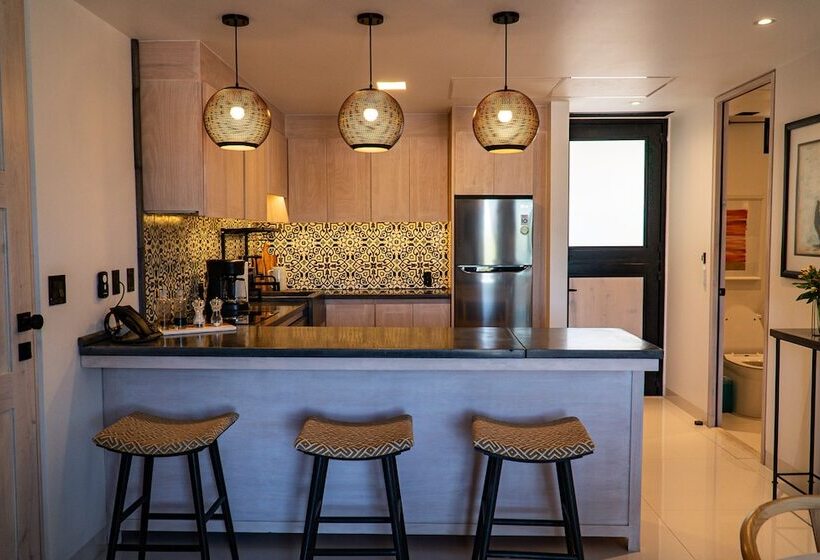 침실 1개 아파트, Flamboyan Hotel & Residences