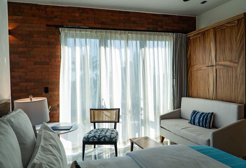 침실 2개 아파트, Flamboyan Hotel & Residences