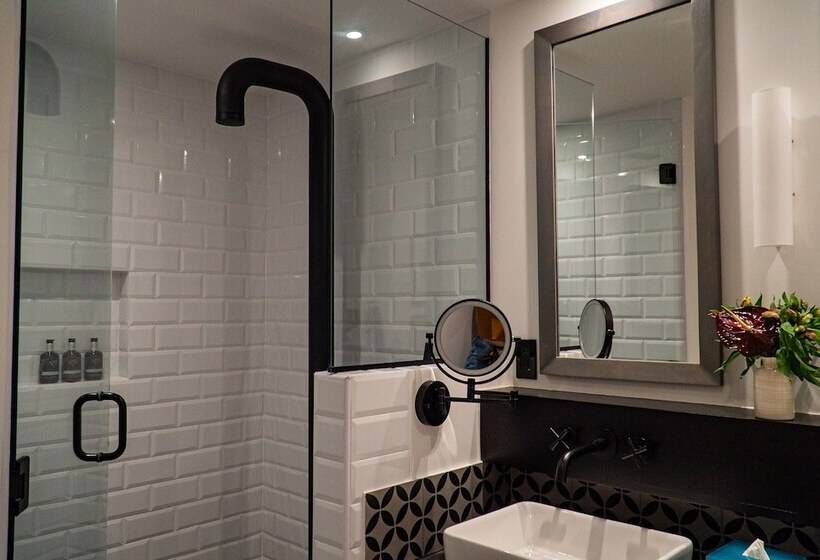 수피리어 룸, Flamboyan Hotel & Residences